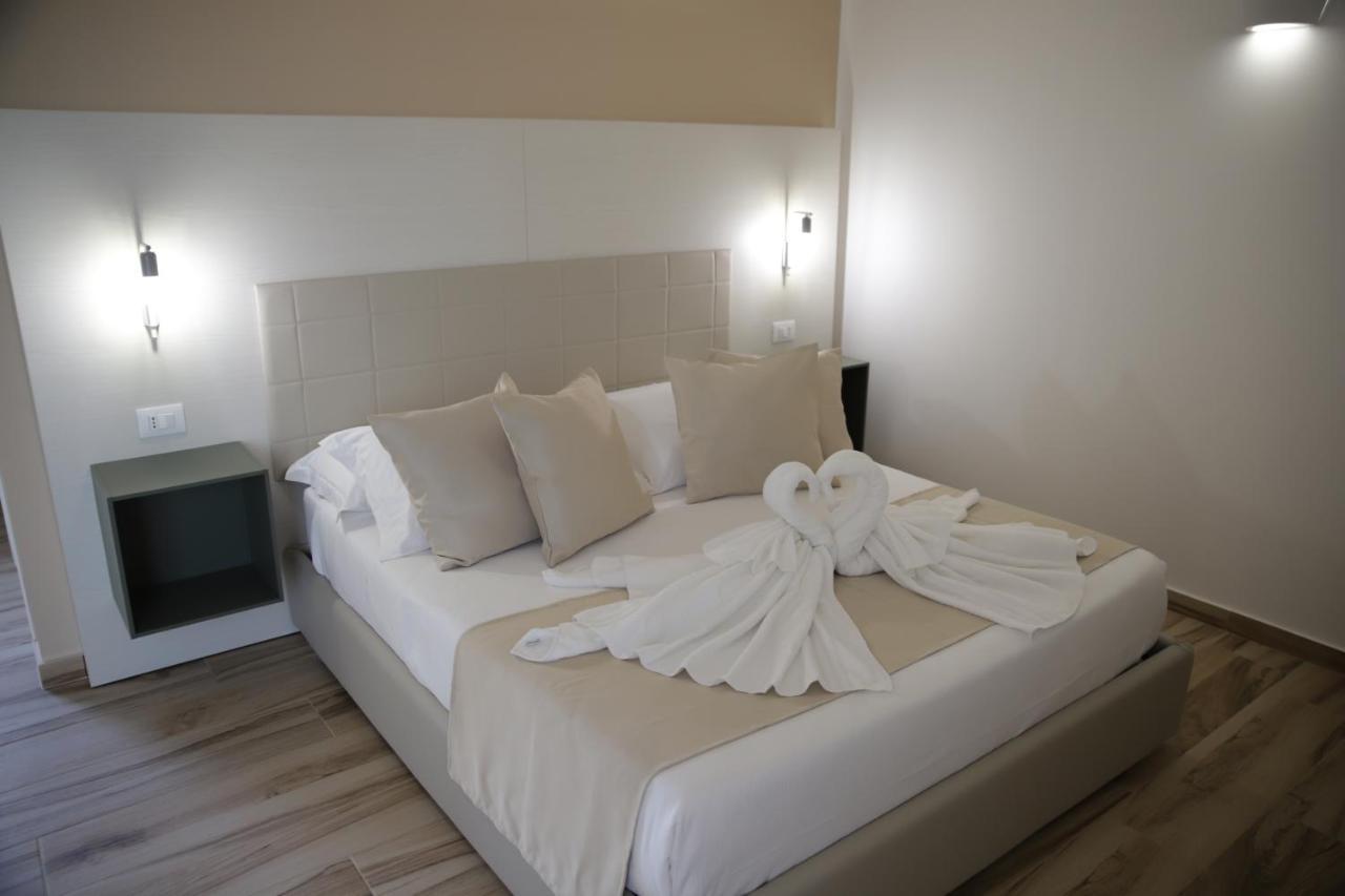Oasi Guzzetta Hotel&Case Vacanze 马尔萨拉 外观 照片
